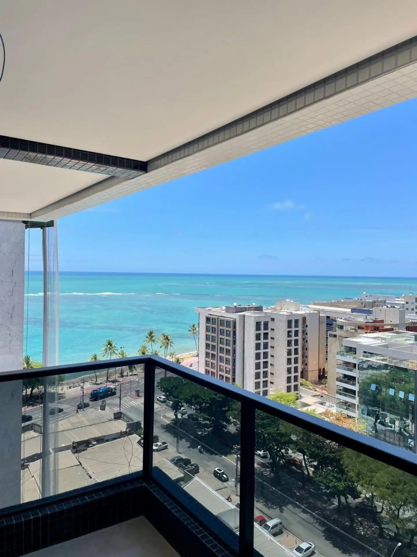 Cobertura Conforto 2 Suites Vista Mar SKY 1302