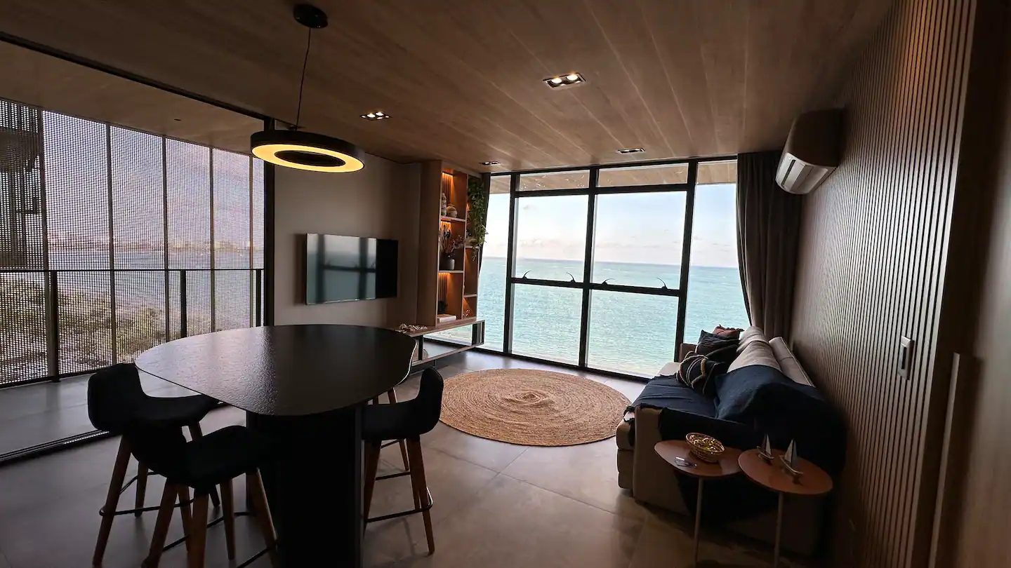 Apto Exclusivo Frente Mar Varanda New Time 1207